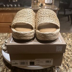 Dolce Vita Natural Raffia Slide Sandals